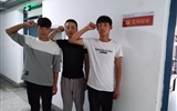 “建黨員標(biāo)兵宿舍，做文明示范先鋒”